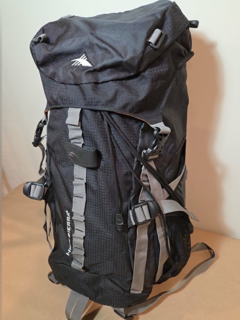 High Sierra Black and Gray Technical Hiking Backpack